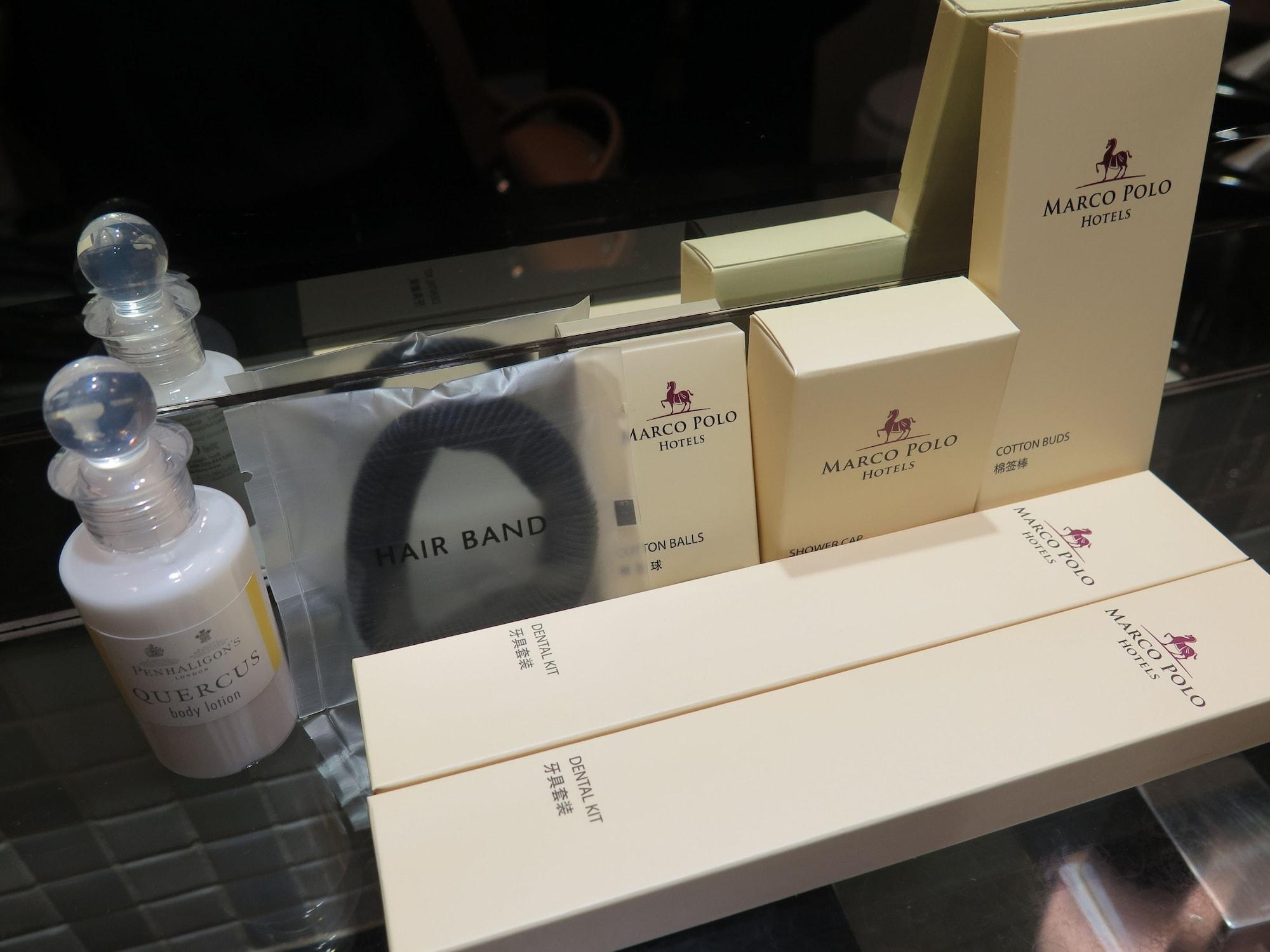Готель Marco Polo Davao Екстер'єр фото Marco Polo Hotel amenities