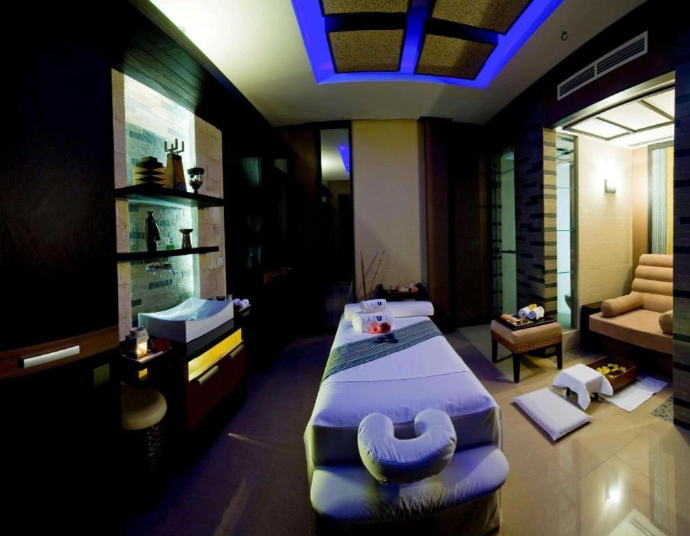 Готель Marco Polo Davao Екстер'єр фото Spa at the Taj Mahal Palace, Mumbai