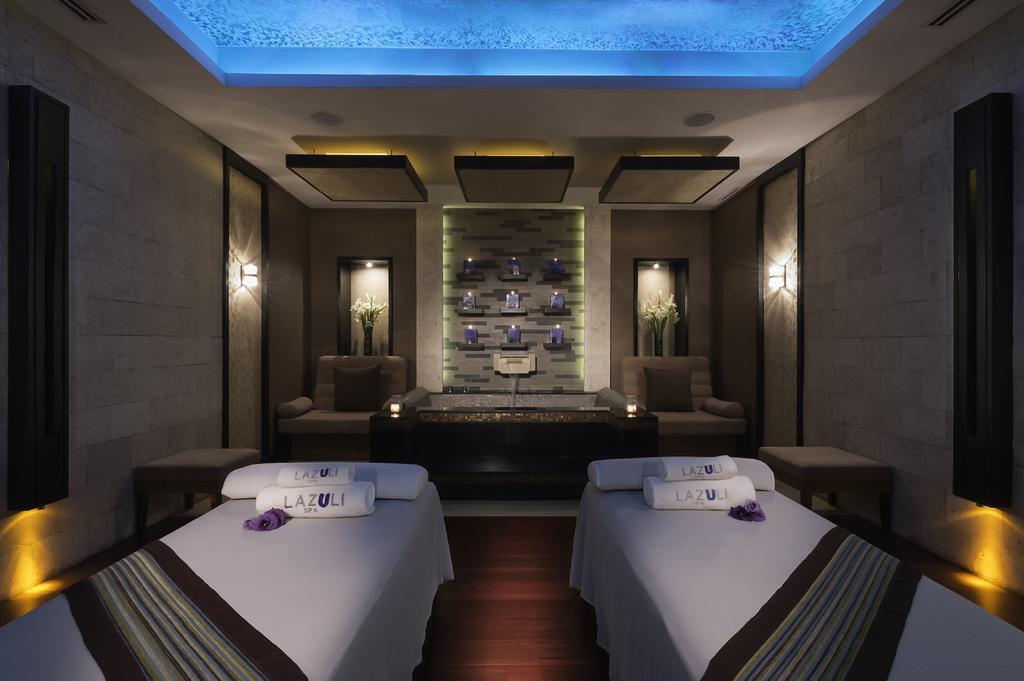 Готель Marco Polo Davao Екстер'єр фото The Spa at The Westin