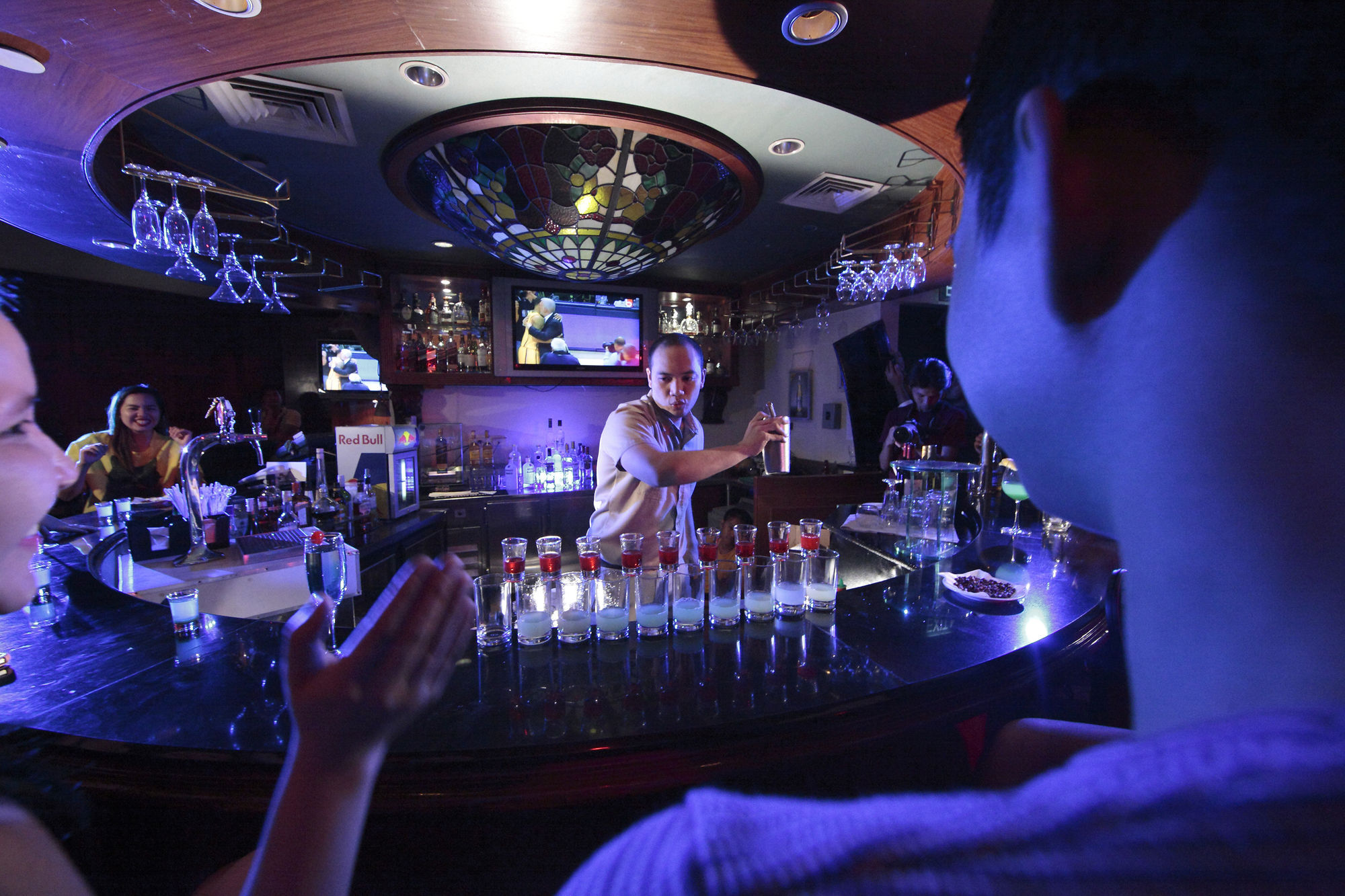 Готель Marco Polo Davao Екстер'єр фото A nightclub in Pattaya