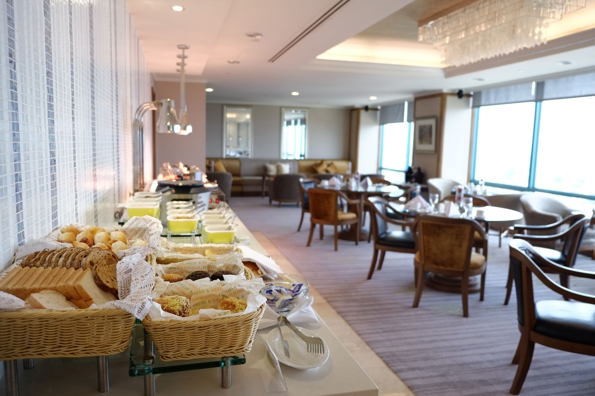 Готель Marco Polo Davao Екстер'єр фото The Royal Orchid Lounge at Suvarnabhumi Airport
